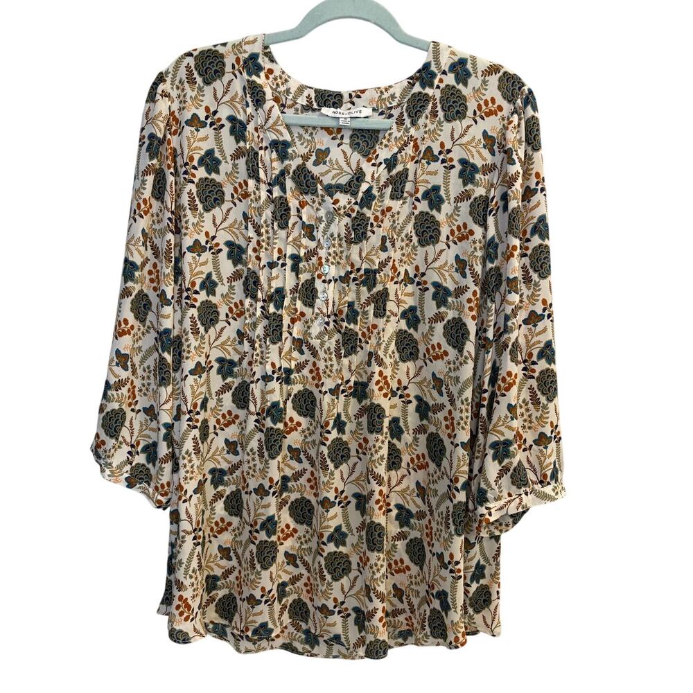 Rose + Olive Floral Pintuck Blouse Cream Blue Henley 3/4 Sleeve Plus Size 1X